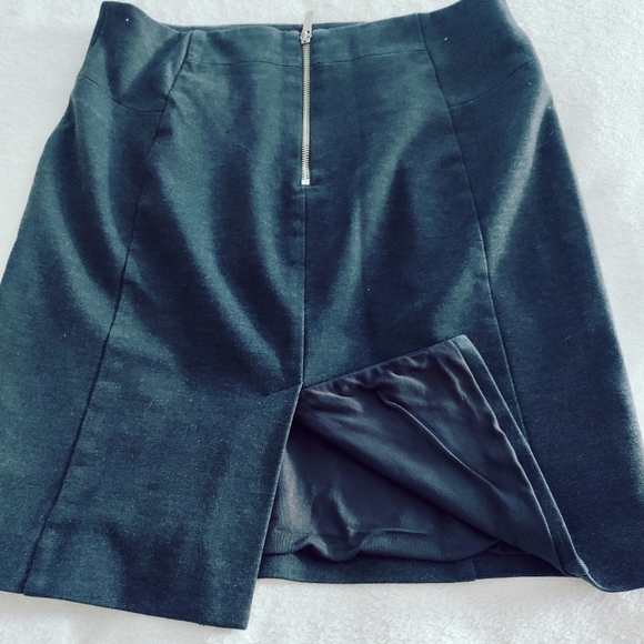 NWOT Michael Kors charcoal knit skirt size 12 - Picture 3 of 4